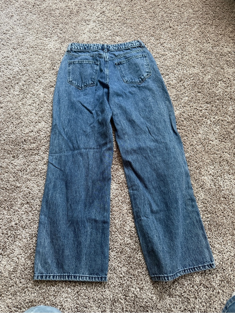 Heart-Print Jeans - Picture 2 of 3
